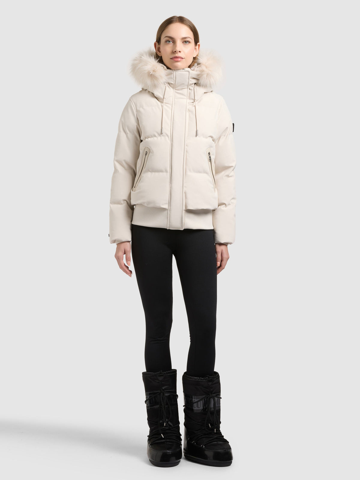 Chaqueta Acolchada Corta Mujer Capucha Desmontable con Pelo Sintético