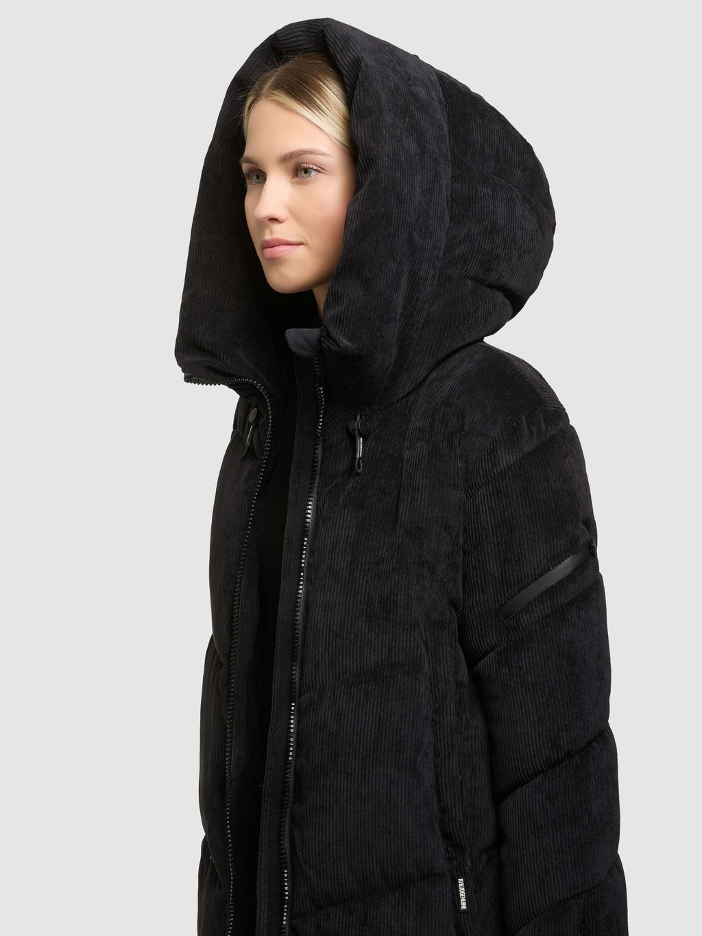 Abrigo Acolchado Largo Mujer Efecto Pana con Capucha y Bolso Incluido