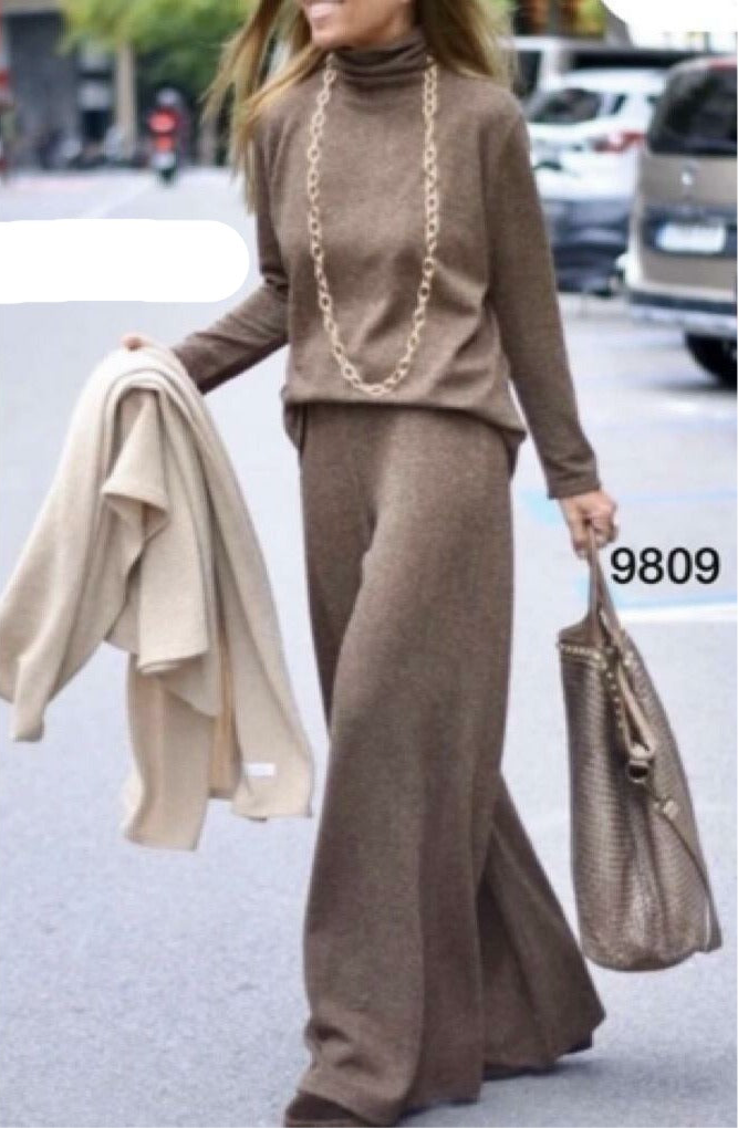 Conjunto de Jersey y Pantalón de Lana Suave foto 7
