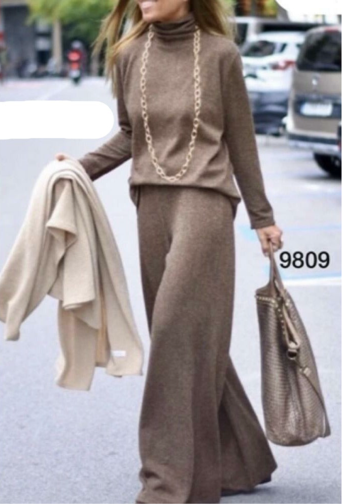 Conjunto de Jersey y Pantalón de Lana Suave foto 9