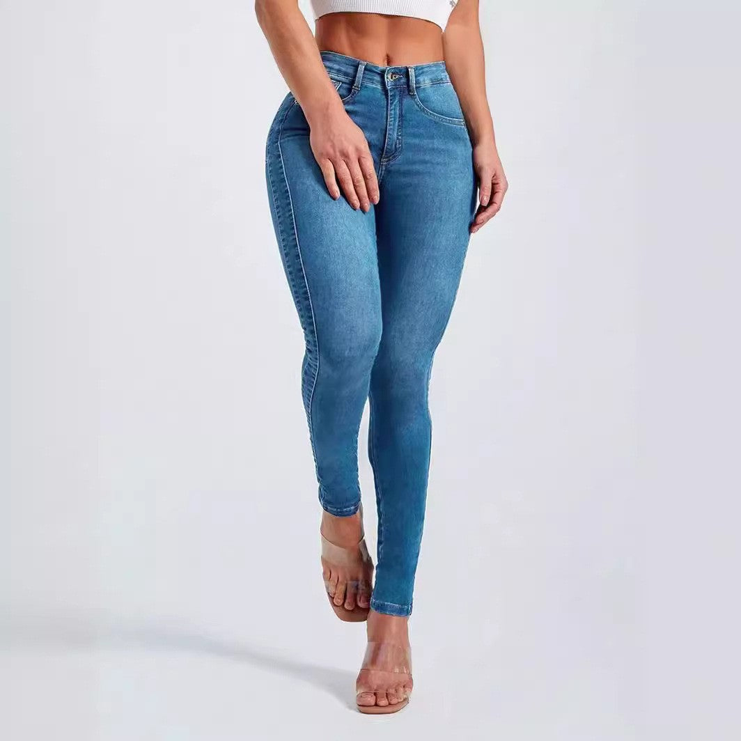 Jeans Skinny Elásticos de Tiro Alto para Mujer - vista frontal con top blanco