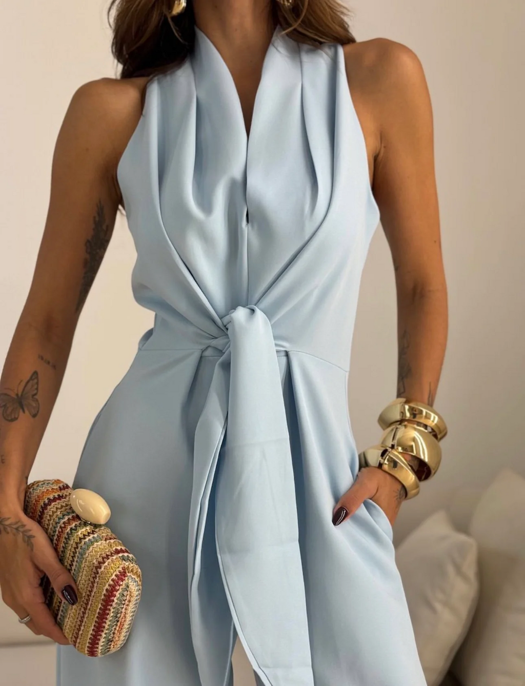 Mono Halter con Lazo Frontal Pierna Ancha Mujer