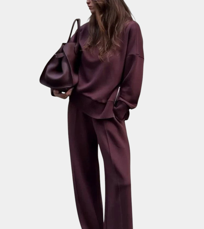 Conjunto Lounge de Jersey y Pantalón a Juego en color burdeos