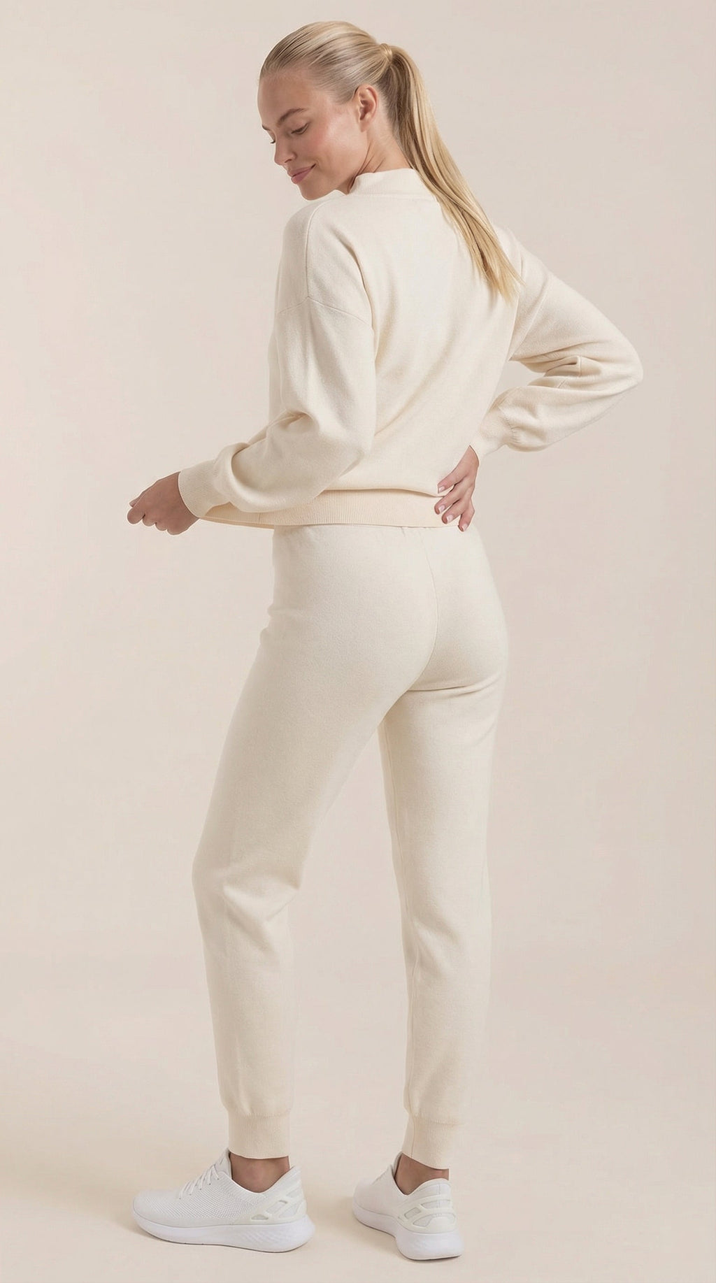 Conjunto Lounge Mavis de Punto con Cuello Alto Mujer